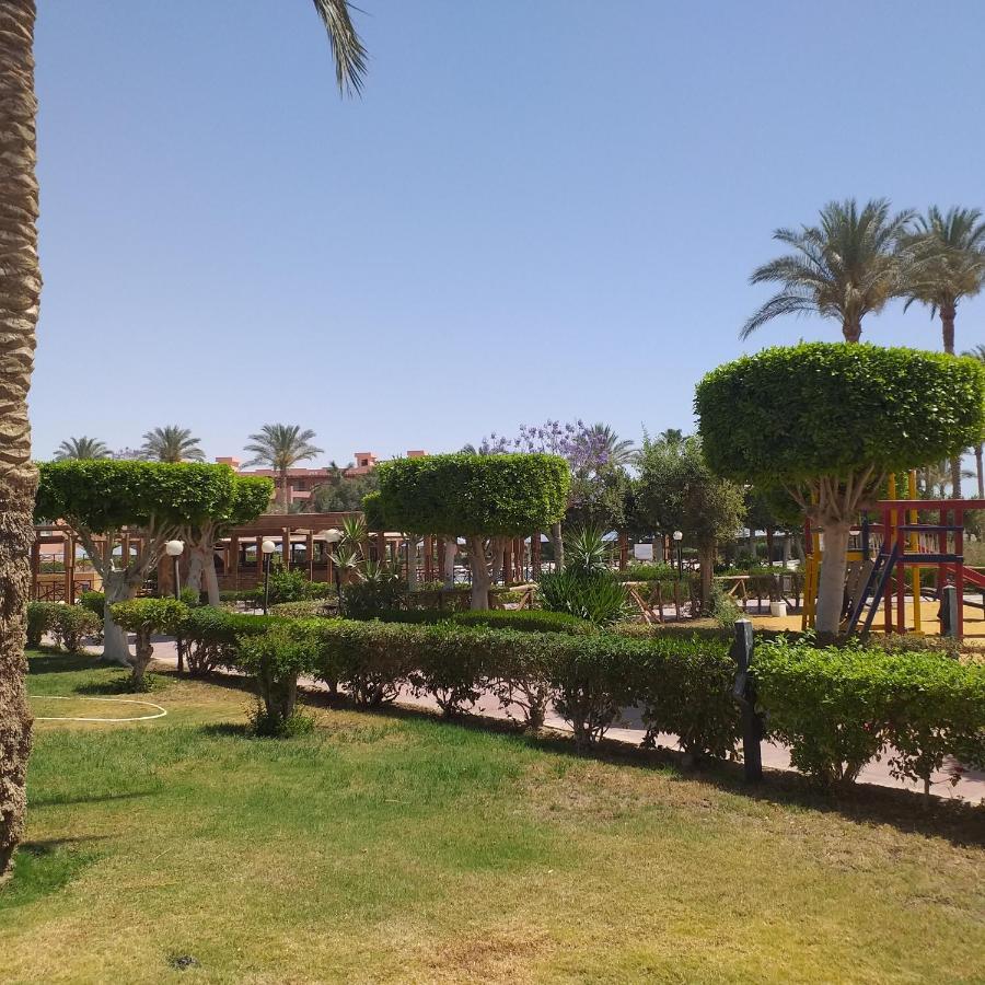 شاليه فرش فندقي بقرية بالميرا بيتش العين السخنه للعائلات Ain Sukhna Luaran gambar
