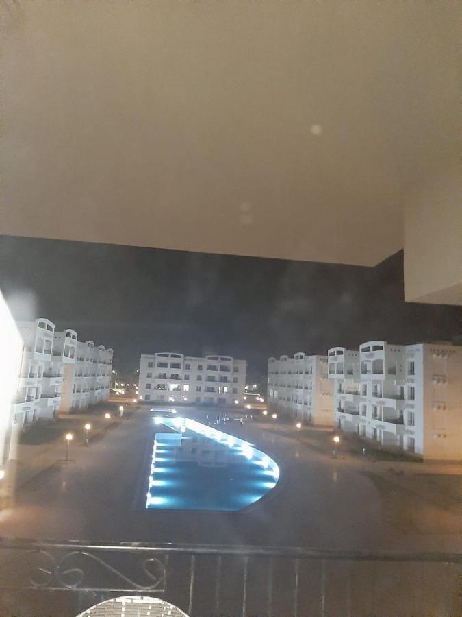 شاليه فرش فندقي بقرية بالميرا بيتش العين السخنه للعائلات Ain Sukhna Luaran gambar